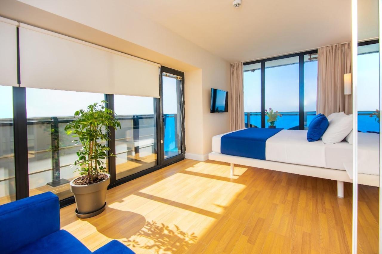 Orbi City Suite Sea View In Batumi Aparthotel Dış mekan fotoğraf