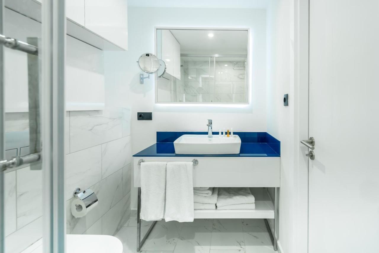 Orbi City Suite Sea View In Batumi Aparthotel Dış mekan fotoğraf